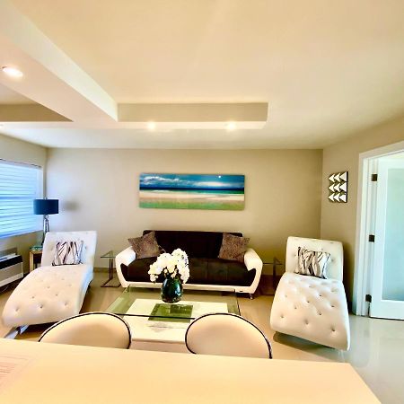 Premium Modern Waterfront Apartment With Miami Skyline View On The Bay 5 Mins Drive To Miami Beach With Free Parking Екстер'єр фото